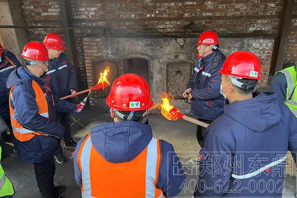 內(nèi)蒙古鄂爾多斯煤泥烘干機項目點火試儀式現(xiàn)場 內(nèi)蒙古鄂爾多斯煤泥烘干機項目點火試儀式現(xiàn)場